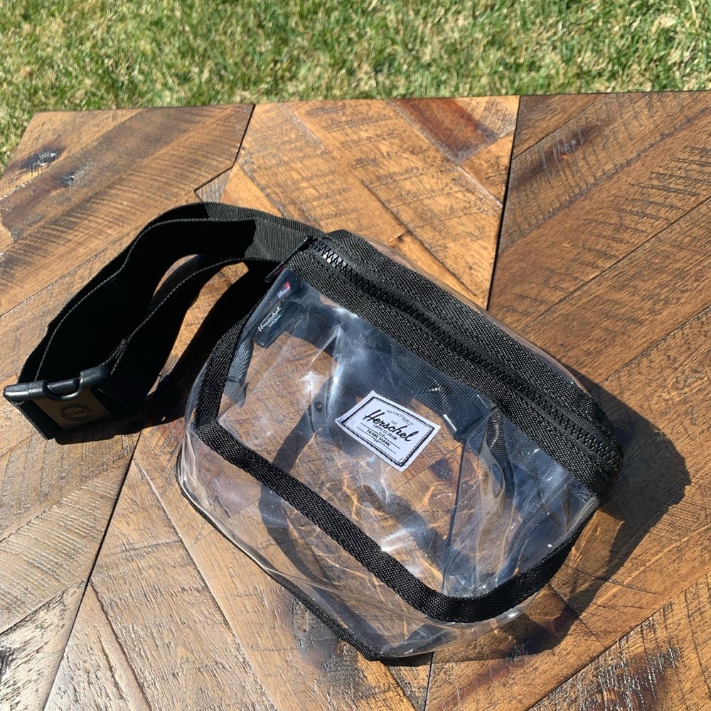 Herschel Supply Co: Fifteen Hip Pack | Clear (Sold Out on Website)